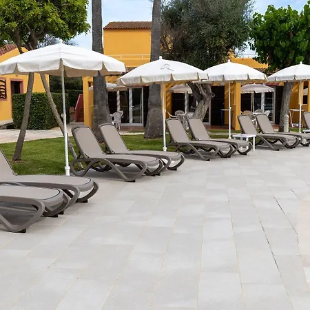 Ses Anneres Hotel