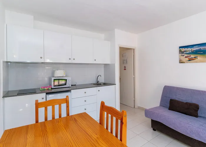 Ses Anneres מלון קאלה אן בלאנס